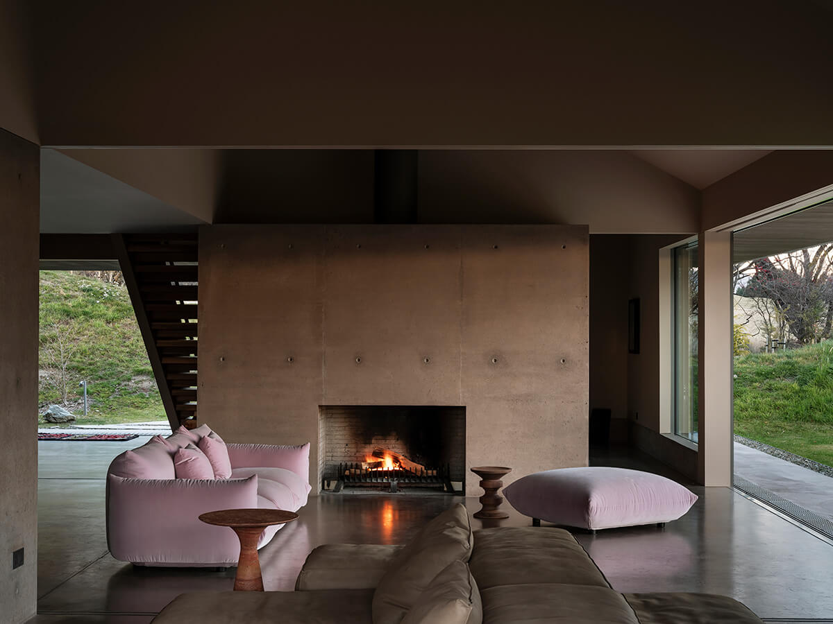 PeterFell-Silent-Intentsity-04