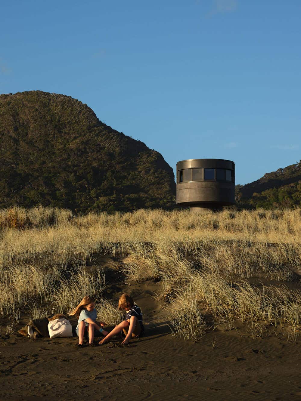 PeterFell-Te-Pae-Surf-Life-saving-Tower
