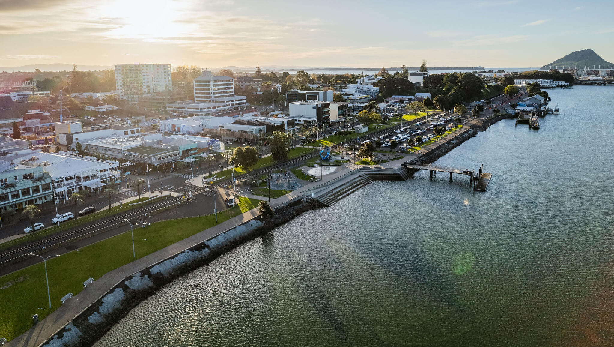 PeterFell-Texture_Safe-Tauranga-Lake-Front-01