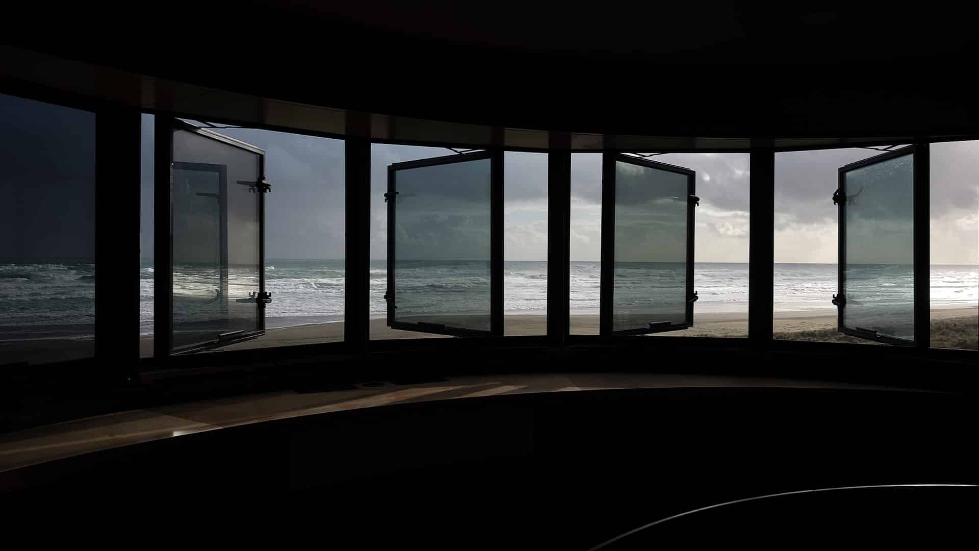 peterfell-north-piha-tower-hero-image-1920x1080-2